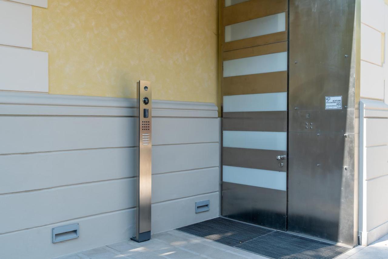 Villa Stubai - Penthouse In The Heart Of Merano Exteriör bild